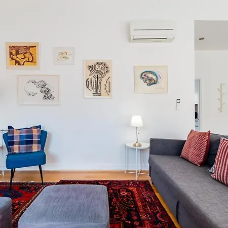 Center Penthouse Apartment Lisbon