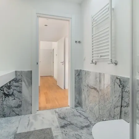 Center Penthouse Apartment Lisbon
